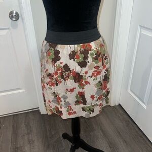 Floral skirt with pockets